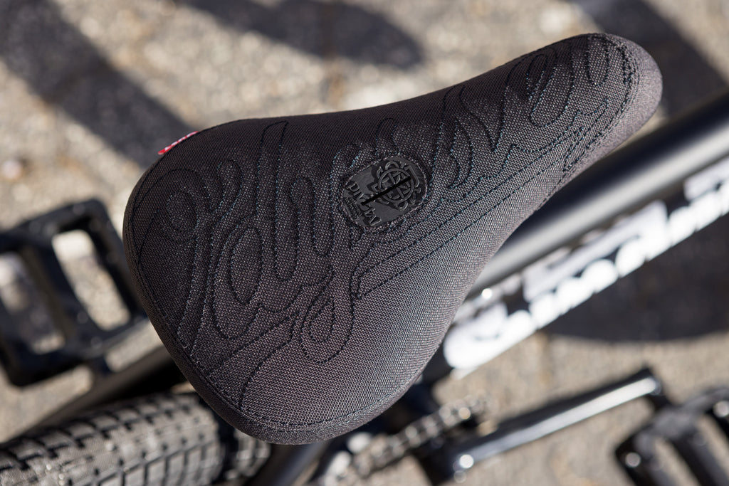Sunday Wavelength - Gary Young Signature (Matte Black with 21" tt in RHD/LHD)