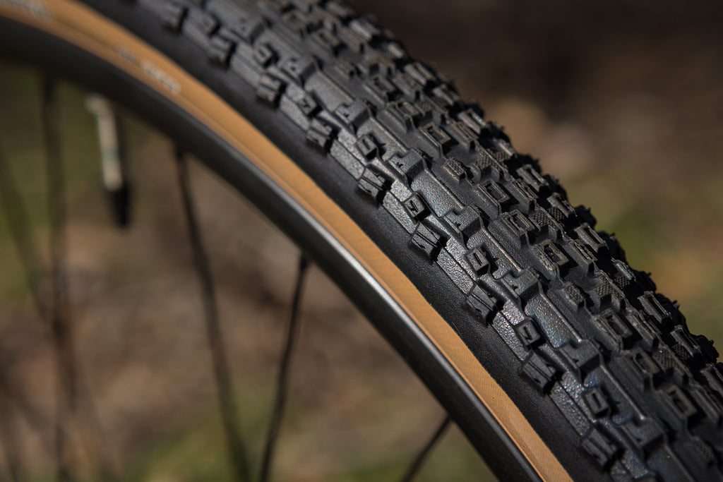 Fairdale Weekender Nomad (Gloss Berry in XS-XL)