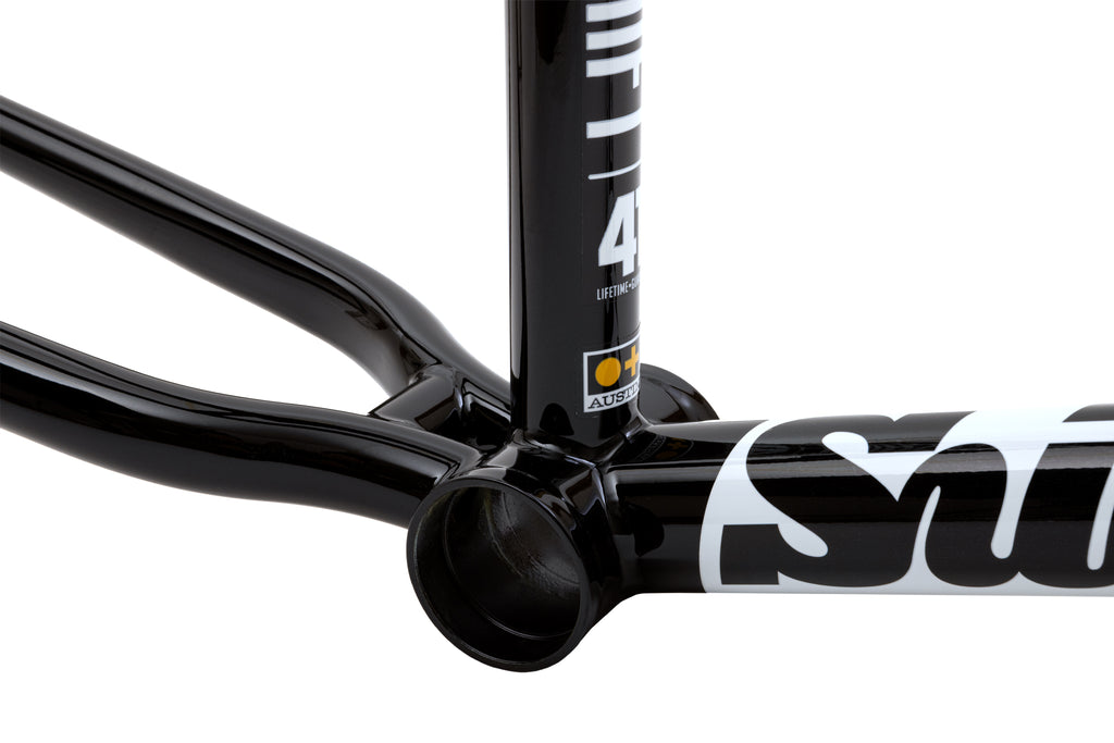 Sunday Nightshift Frame (Gloss Black)